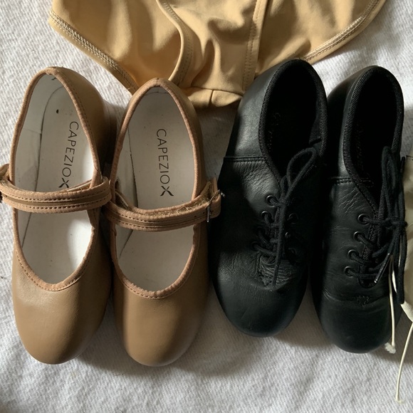 Capezio theatricals ABT tap and ballet shoes Balera CHILD L leotards RECITAL LOT - Picture 2 of 10